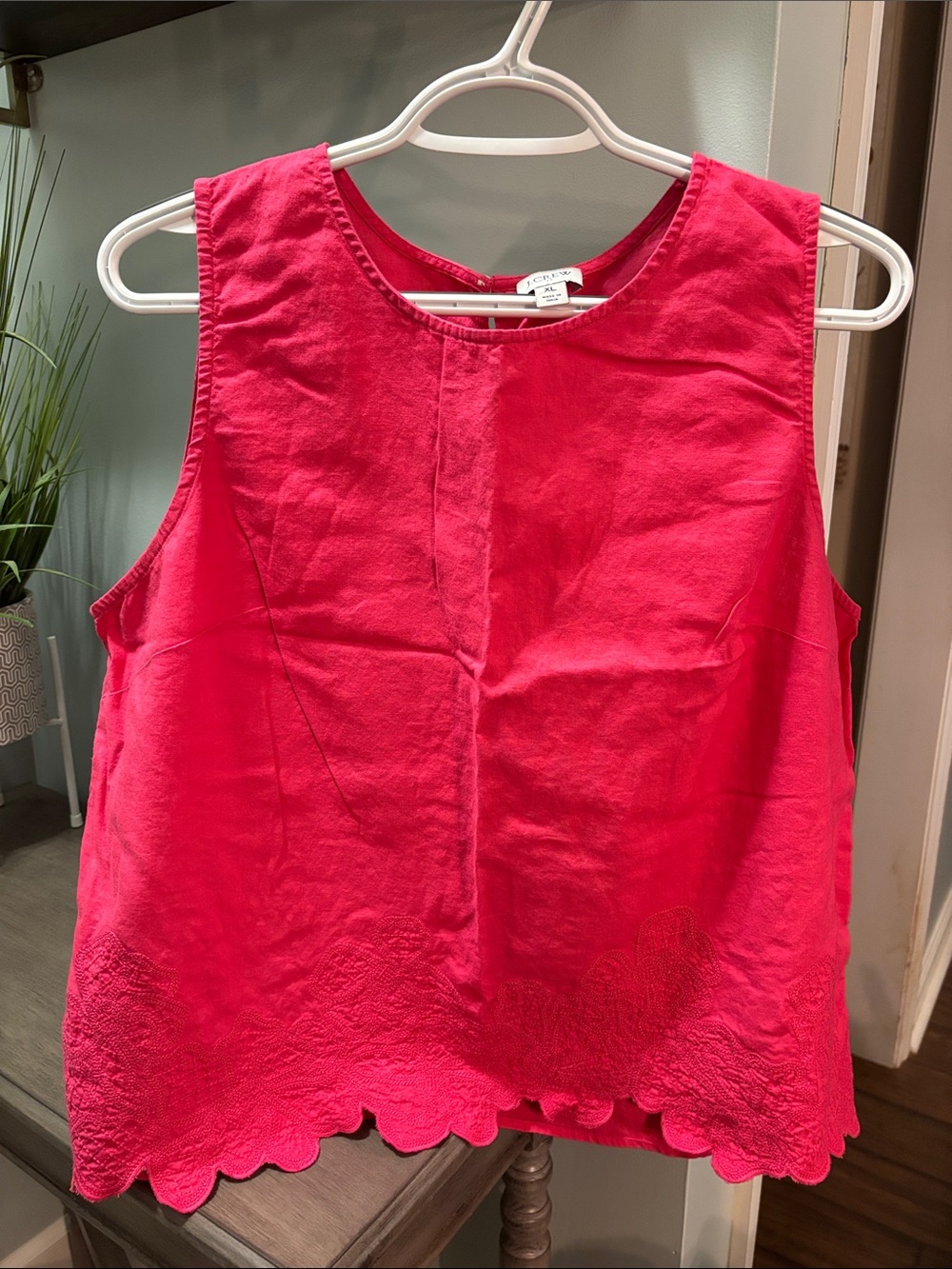 J. Crew Fuchsia Sleeveless Scallop-Hem Tank Top